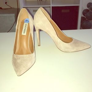 Light pink Steve Madden heels
